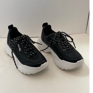 Nokwol Poppy Black Sneakers size 7.5 Women